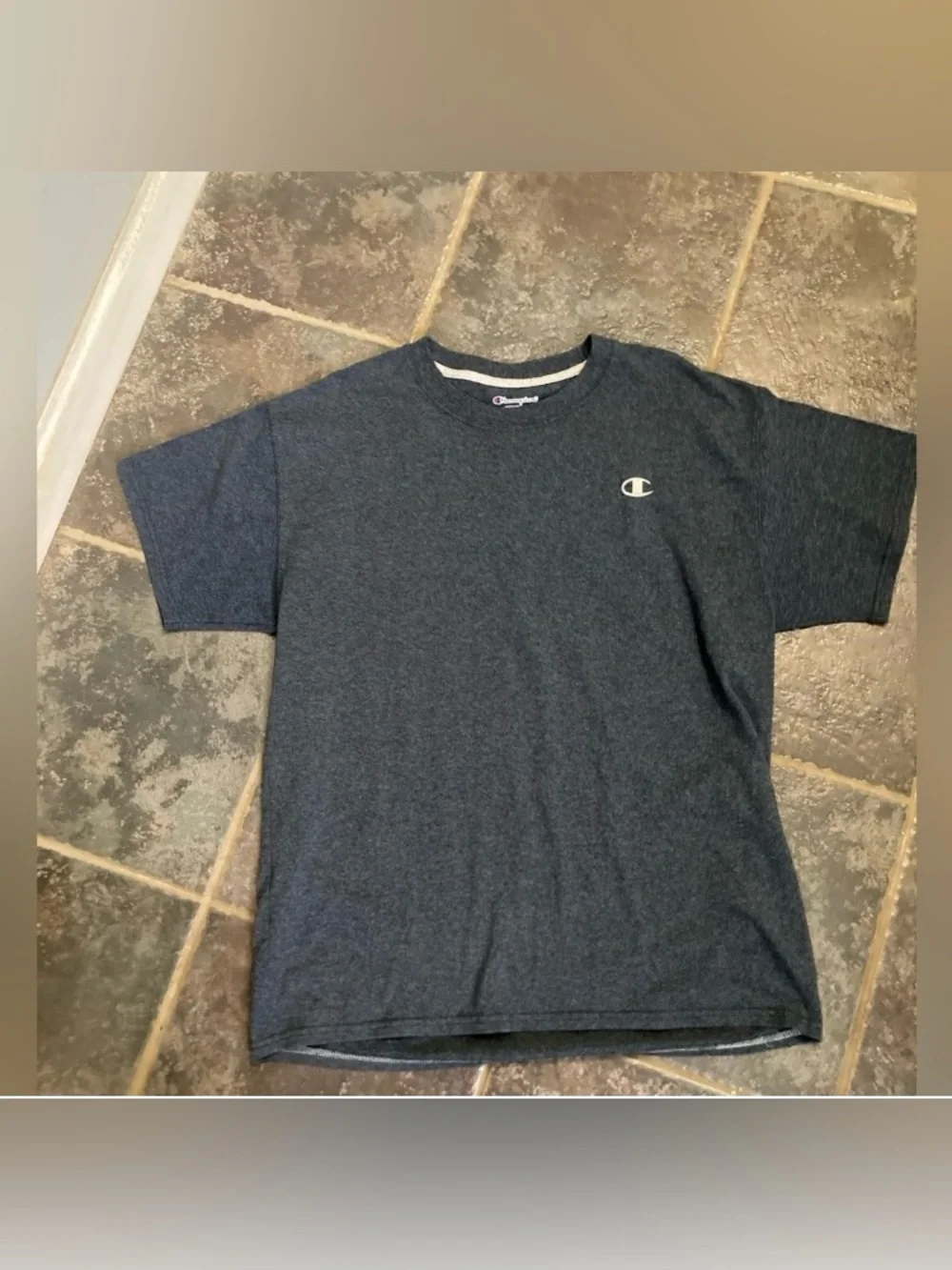 Champion Charcoal Short Sleeve Crewneck Tee Men’s Size L - Picture 2 of 9